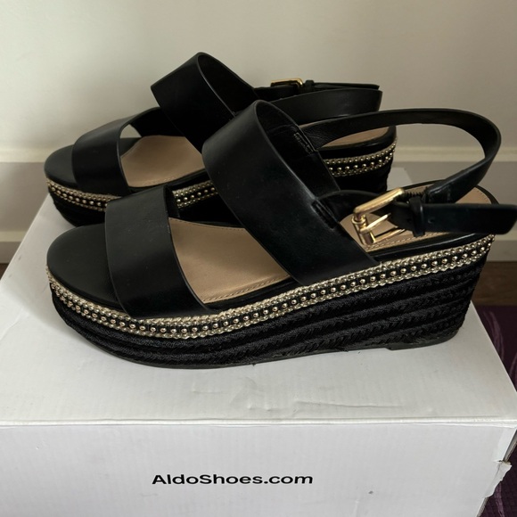 Stylish Aldo Women’s Sandals - Picture 1 of 5